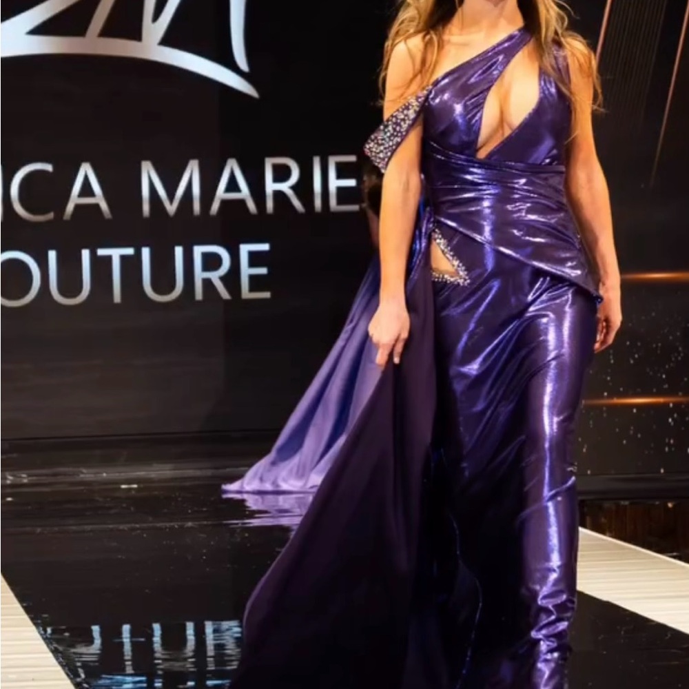 Elegant Purple One-Shoulder Dress
